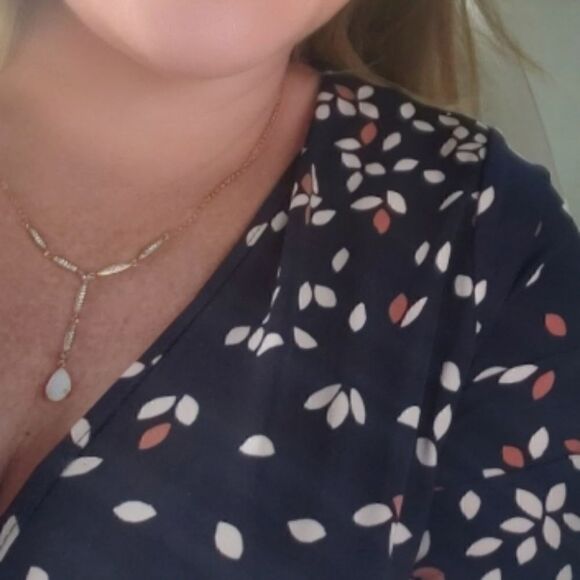 Jessica Simpson Maternity Wrap Dress. Like new! - Picture 6 of 6